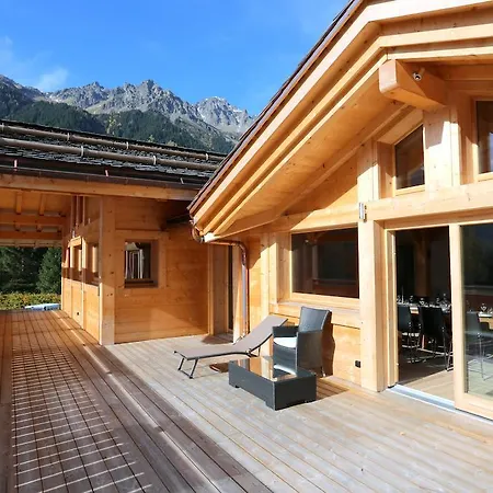 Chalet Isabelle Mountain Lodge 5 Star 5 Bedroom En Suite Sauna Jacuzzi Chamonix Exterior foto