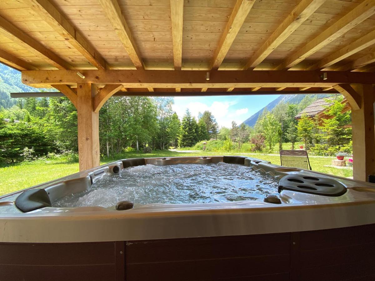 Isabelle Mountain 5 Star 5 Bedroom En Sauna Jacuzzi Chalé