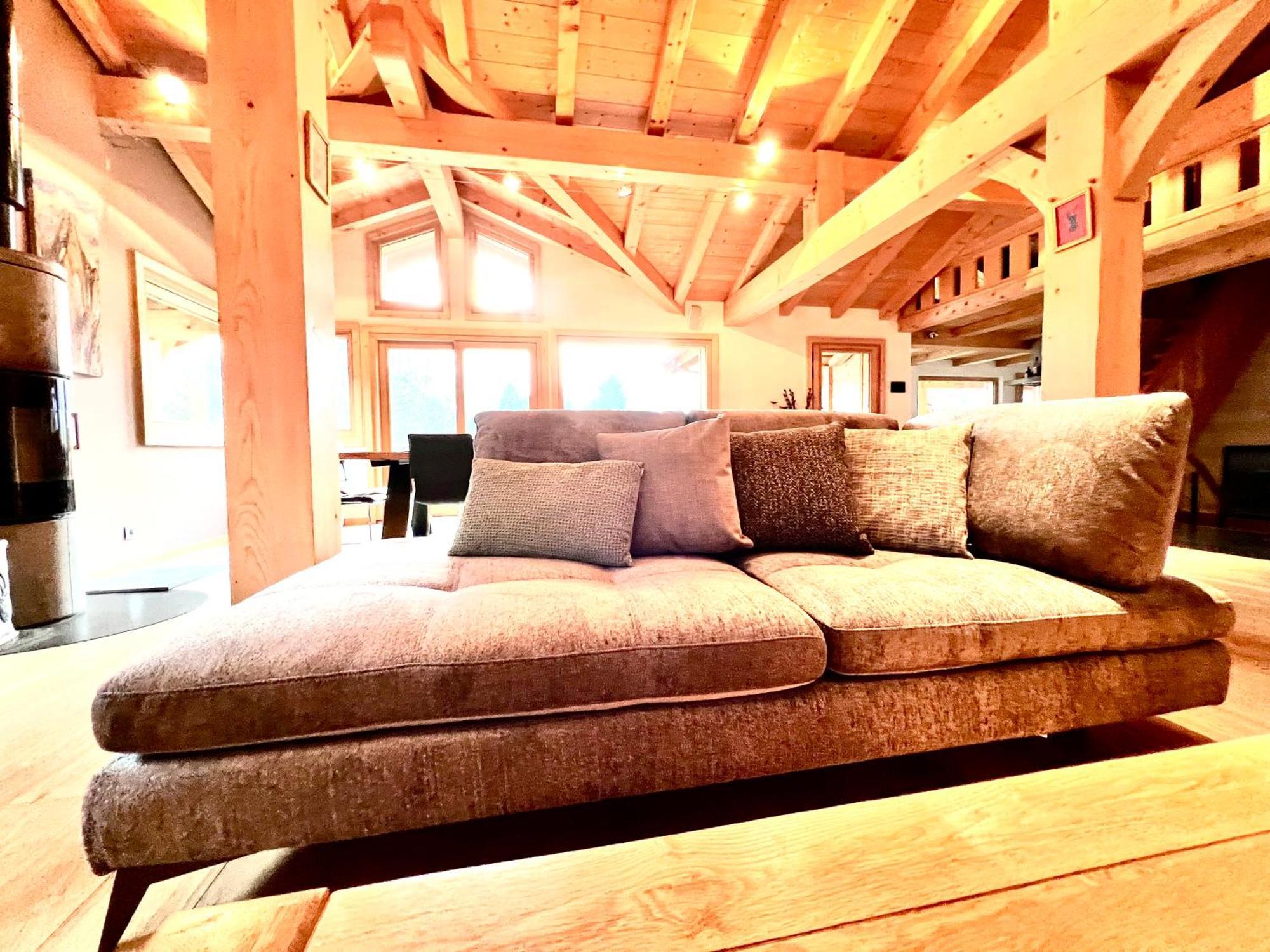 Isabelle Mountain 5 Star 5 Bedroom En Sauna Jacuzzi Chalé *